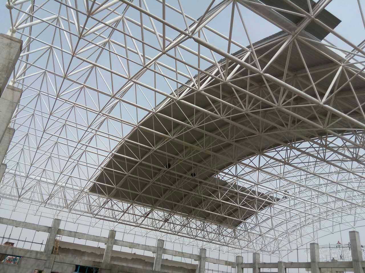 德州青岛一汽网架